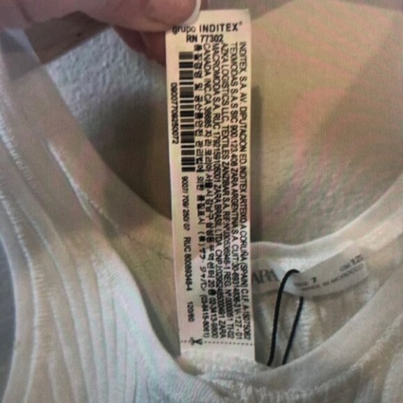 White Ribbed Sleeveless Girls Dress - Picture 3 of 3